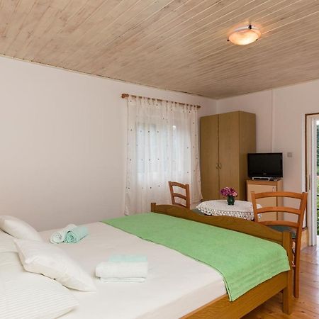 Apartments Miskovic Donje Celo Rum bild